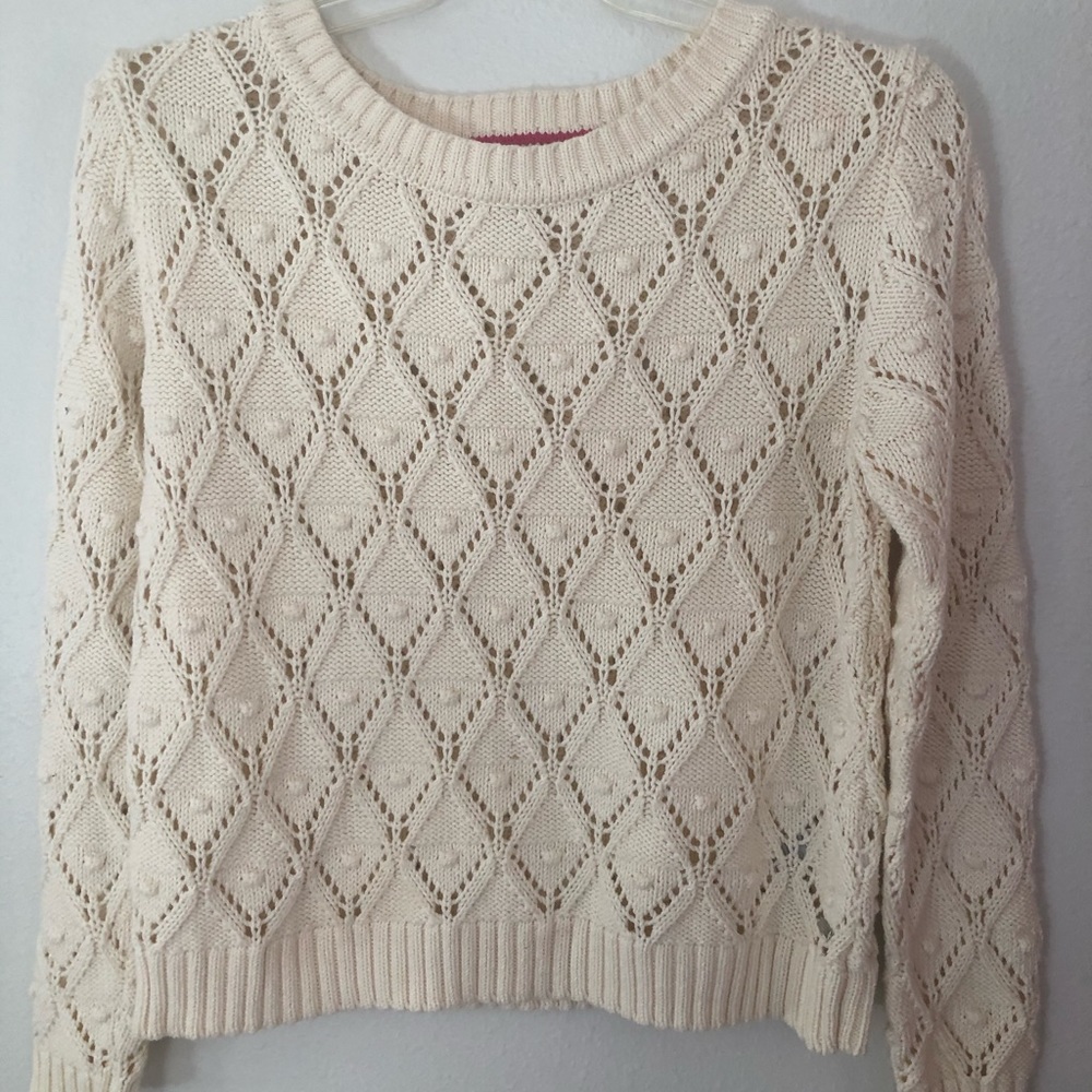 Beautiful sweater like new worn one time